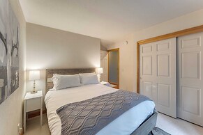 Golden Summit by Avantstay Stunning Secluded Cabin w/ Access to Tahoe 