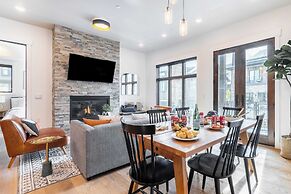 Kokopelli by Avantstay Close to the Ski Slopes in This Majestic Home i