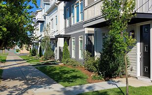 Tammy by Avantstay Chic 4BR Condo in Heart of Nashville