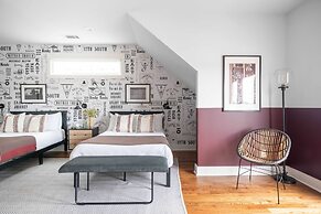 Tammy by Avantstay Chic 4BR Condo in Heart of Nashville