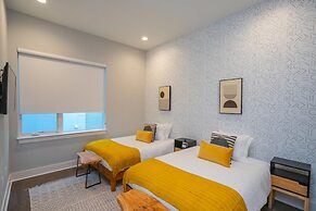 Franklin by Avantstay Trendy Townhouse in Great Location w/ Private Ro