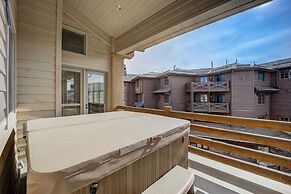 Mont Cervin #32 by Avantstay Ski In Ski Out Home in Silver Lake Villag