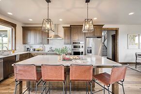 Starview at Brasada Ranch Resort by Avantstay Stunning Home w/ Hottub 
