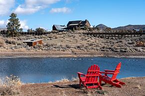 Starview at Brasada Ranch Resort by Avantstay Stunning Home w/ Hottub 