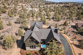 Starview at Brasada Ranch Resort by Avantstay Stunning Home w/ Hottub 