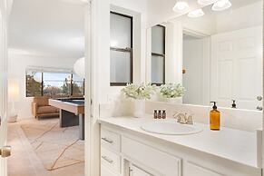 Mojave Moon by Avantstay Modern & Bright JT Home in Great Location w/ 