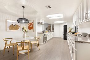 Mojave Moon by Avantstay Modern & Bright JT Home in Great Location w/ 