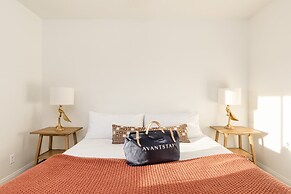 Mojave Moon by Avantstay Modern & Bright JT Home in Great Location w/ 