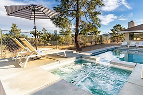 Mojave Moon by Avantstay Modern & Bright JT Home in Great Location w/ 