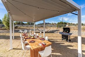 Mojave Moon by Avantstay Modern & Bright JT Home in Great Location w/ 