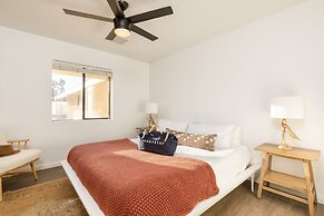 Mojave Moon by Avantstay Modern & Bright JT Home in Great Location w/ 