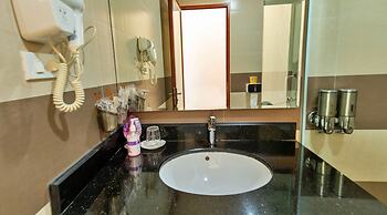 HANZ Noi Bai Airport Hotel