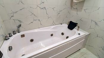 HANZ Noi Bai Airport Hotel