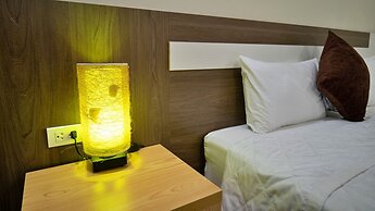 HANZ Noi Bai Airport Hotel