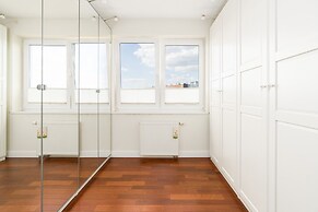 Apartment With Balcony Malta Lake