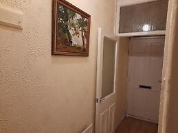 Immaculate 3-bed House in Middlesbrough With Wifi