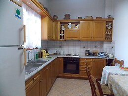 Traditional Luxury Villa in Fres