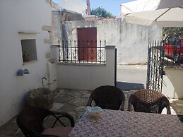 Traditional Luxury Villa in Fres