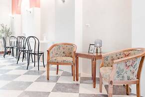 Knock Knock style inn