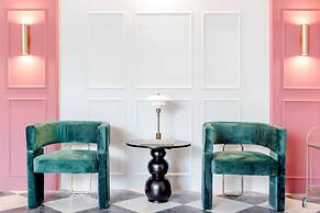 Knock Knock style inn