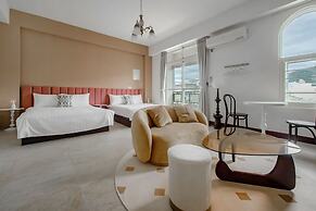 Knock Knock style inn