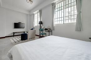 Knock Knock style inn