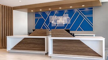 Holiday Inn Express & Suites Chino Hills by IHG