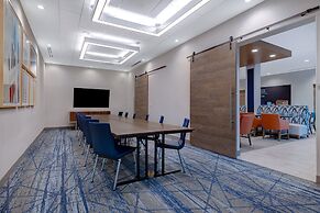 Holiday Inn Express & Suites Chino Hills by IHG