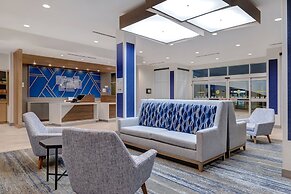 Holiday Inn Express & Suites Chino Hills by IHG