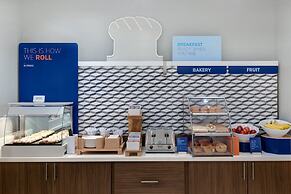 Holiday Inn Express & Suites Chino Hills by IHG