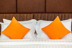 Royal Raj Hotel & Condominium