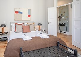 Liiiving in Porto - Art Design Apartment