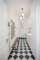 Liiiving in Porto - Art Design Apartment