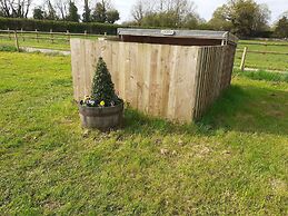 Glamping at the Retreat Wiltshire is Rural Bliss