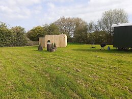 Glamping in Wiltshire the Green Knoll is a Charm