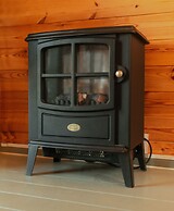 Glamping in Wiltshire the Green Knoll is a Charm