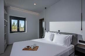 Alexia s Luxury Oasis