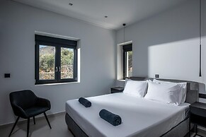 Alexia s Luxury Oasis