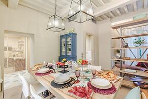 Vissi D Arte an Apartment With Garden