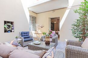 Vissi D Arte an Apartment With Garden