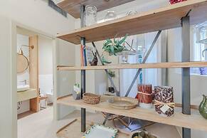 Vissi D Arte an Apartment With Garden