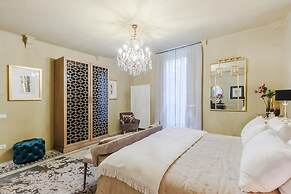 Vissi D Arte an Apartment With Garden