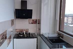 2 Bed-aircon-free Parking-city Centre