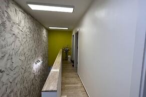 Luxurious Beach House With Wi-fi and Parking