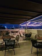 Milo Collection Hotel