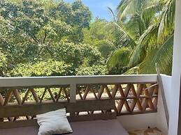 Nomad Beach House - Hostel
