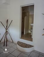 Nomad Beach House - Hostel