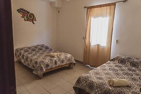 Nomad Beach House - Hostel