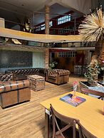 Downtown Treasure Place