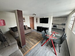 Downtown Treasure Place